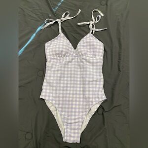 Kona Sol Swim one piece 
Medium